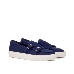 monk sneaker in navy jeans met witte cupzool