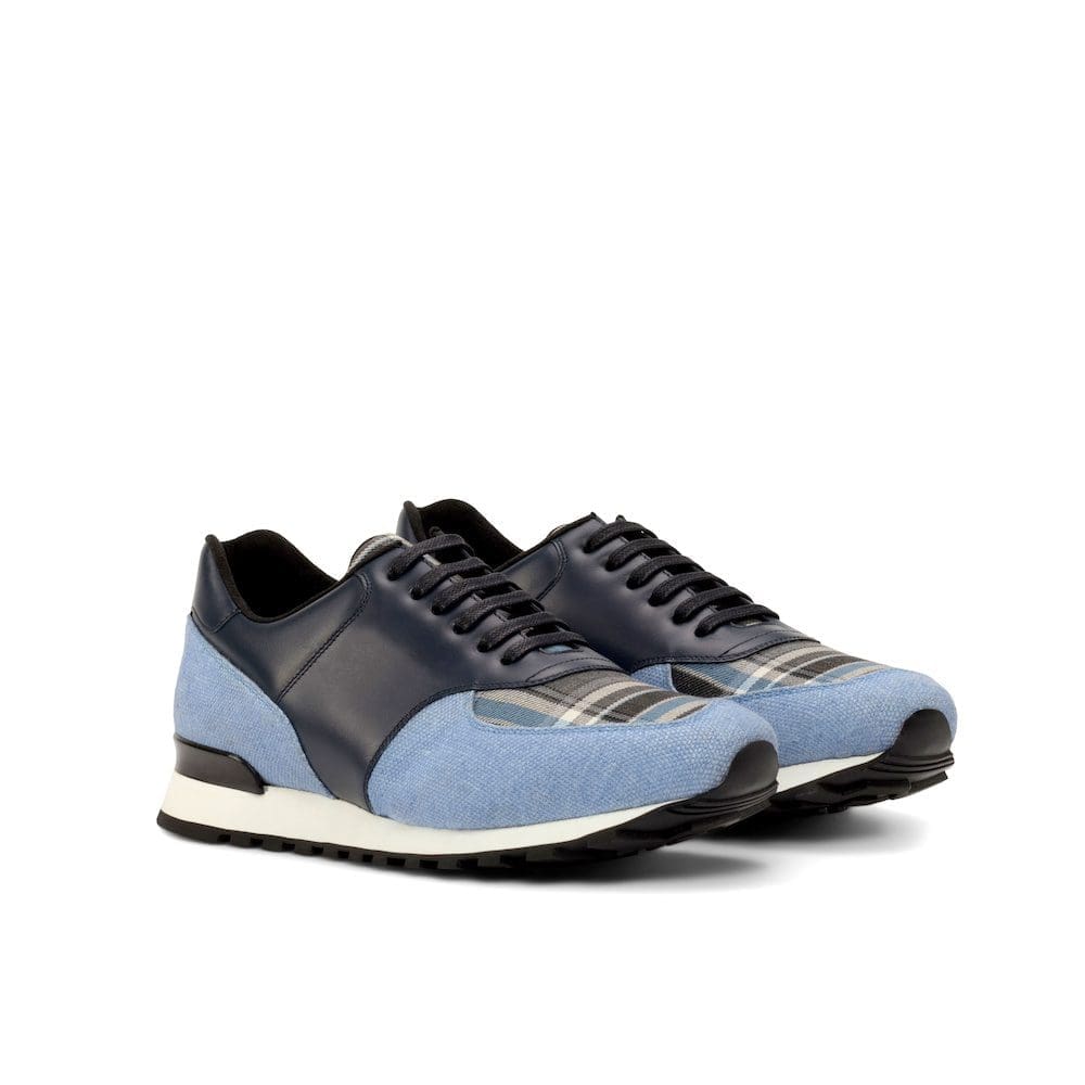 sneaker in blauw linnen, leer en grijs wol