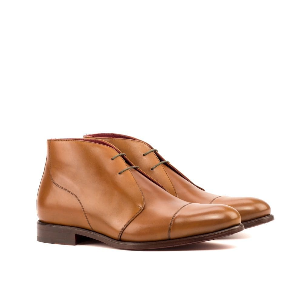 New Market-Chukka - Box Calf Cognac-Box Calf Med Brown-MORAGHI chukkka enkelschoen in cognac kleurig kalfsleer