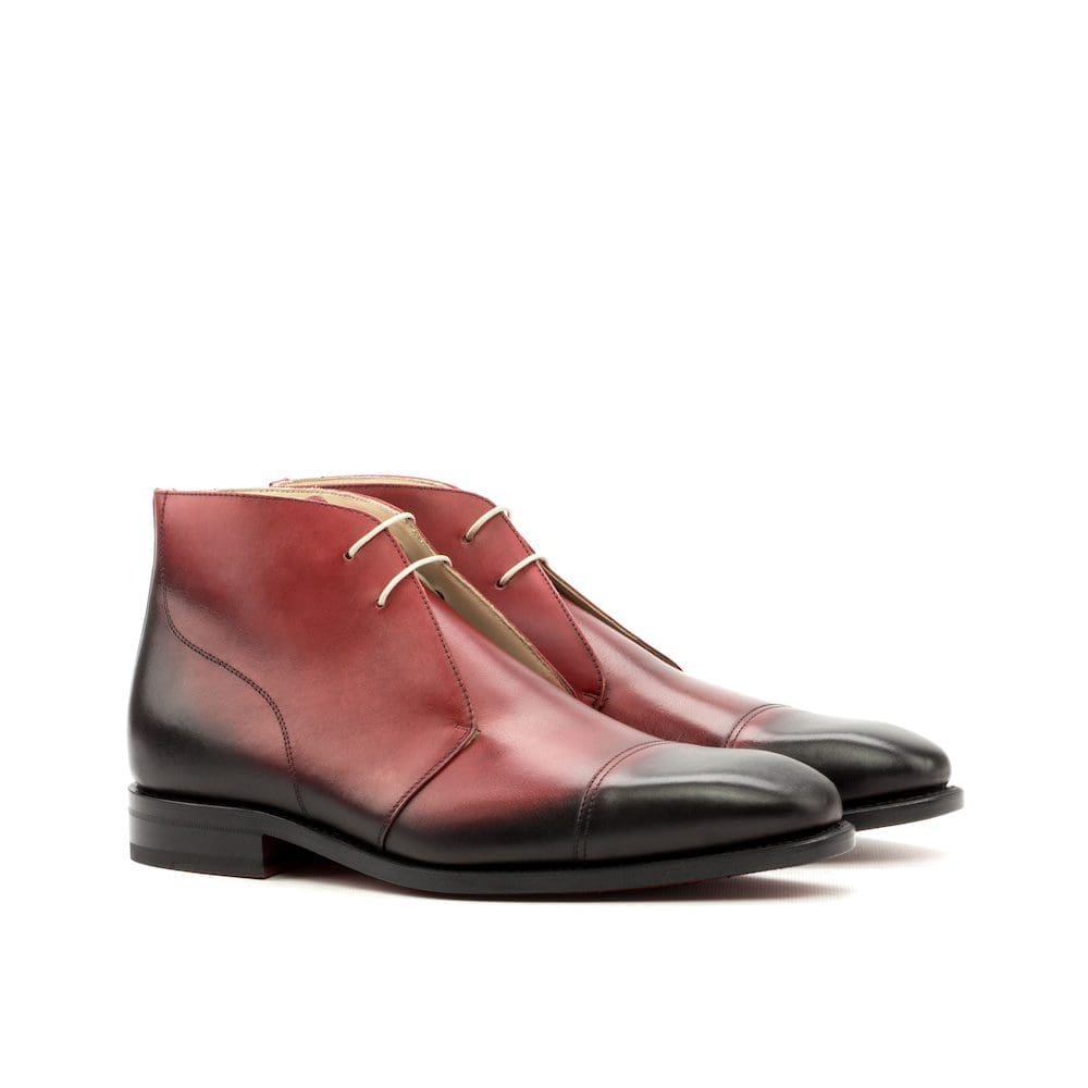 New Market-Chukka Goodyear Welted - Dark Burnishing - Painted Calf Red-MORAGHI Chukka in rood kalfsleer met burnishing