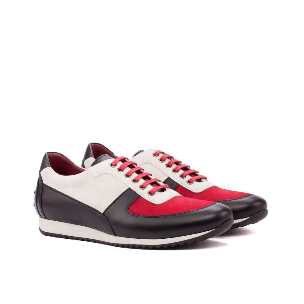 sneaker in rood, wit en blauw suede