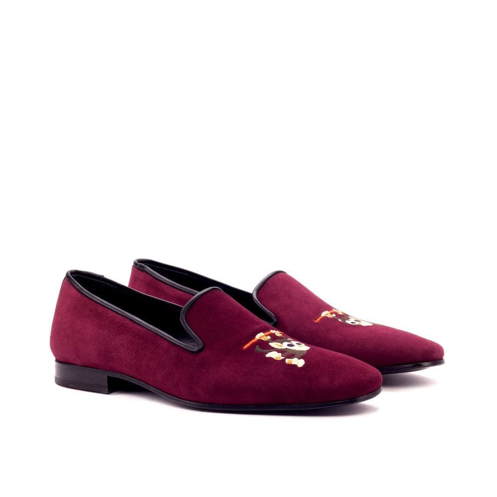 Royal Albert-Drake Slipper - Wine Suede-MORAGHI Donkerrode suede slipper met borduursel