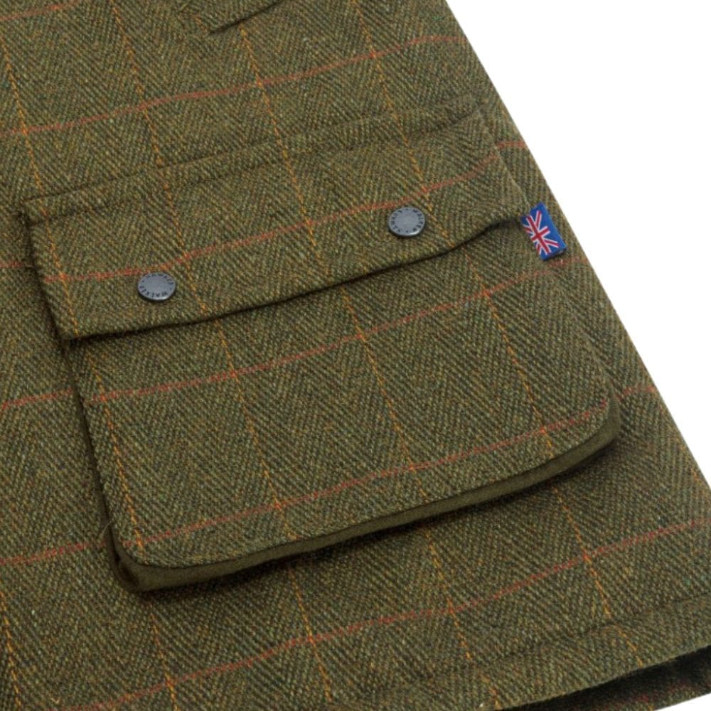 Waistcoat-dark-zak-MORAGHI-2 Detail stof en zak van de tweed waistcoat groen